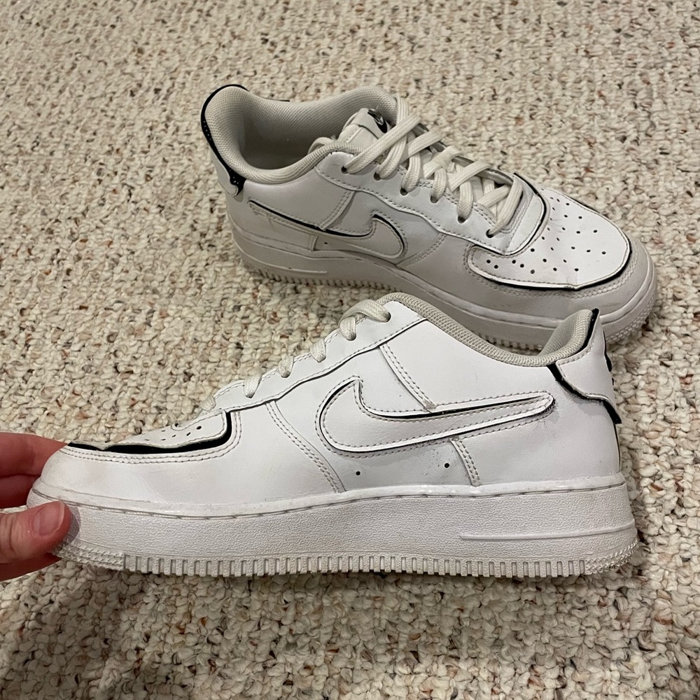 B/W Air Forces - image 5